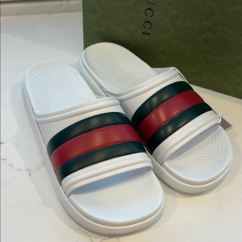 Gucci Men Ace Rubber Slides - Picture 2 of 10